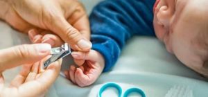 How to clean baby nails