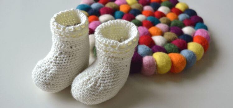 How to crochet baby socks