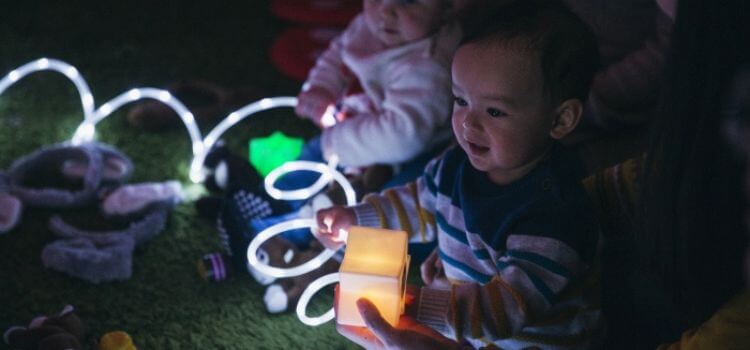 Best light up toys for babies